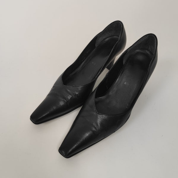 vintage 90s black pointed leather pumps size 6,5 90er Jahre Retro Oldschool Absatzschuhe schwarz spitz Leder Größe 39-40