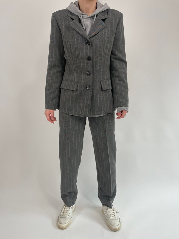 vintage 80s gray pinstripes woman suit size S 80s… - image 2