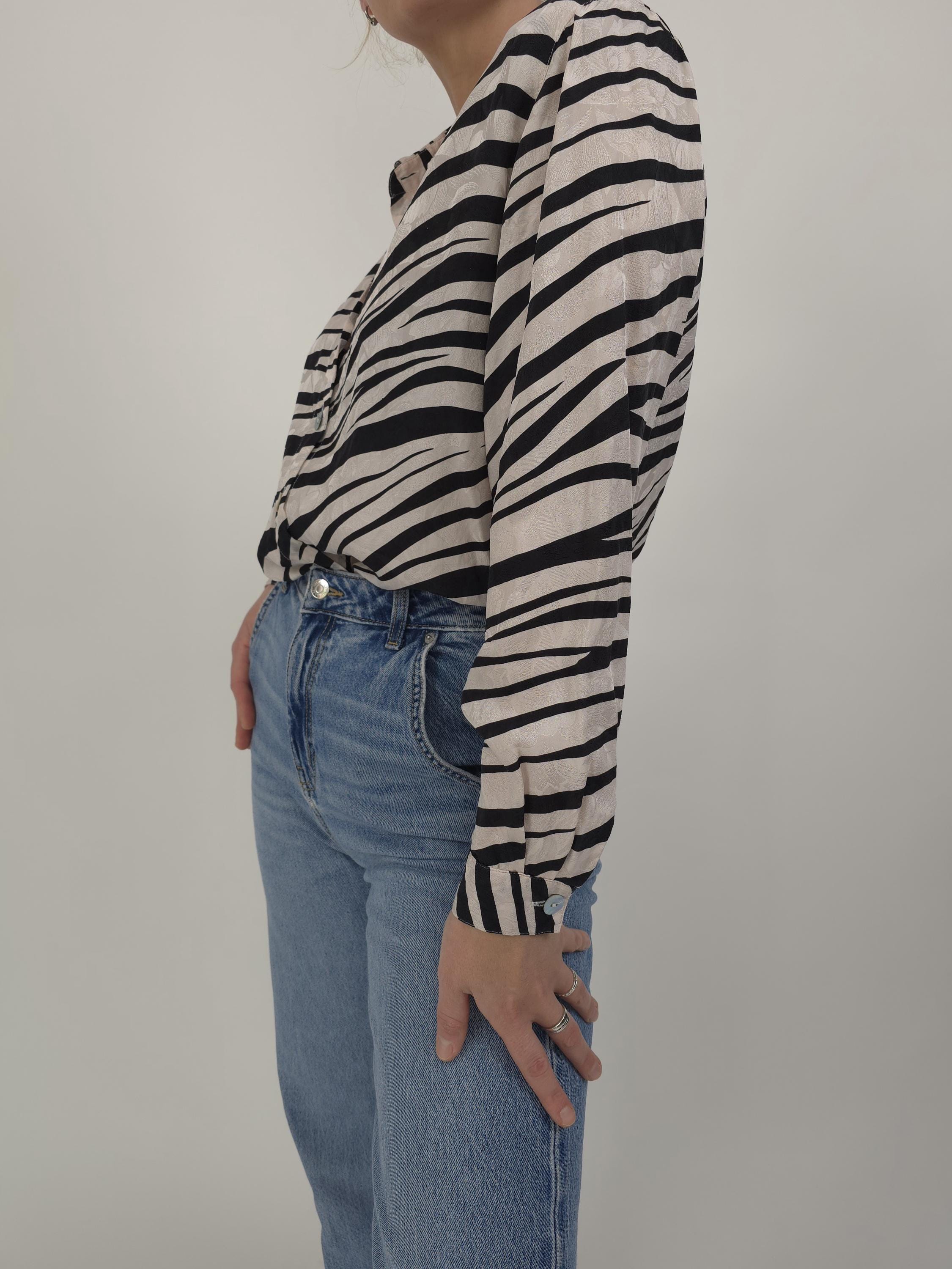 USED古着(ユーズドフルギ) rito structure STRUCTURE SILK BLOUSE  中古 古着 0310 Thrift Silk Blouse - Etsy