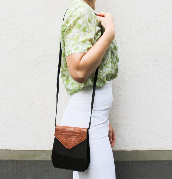 tiny handbag