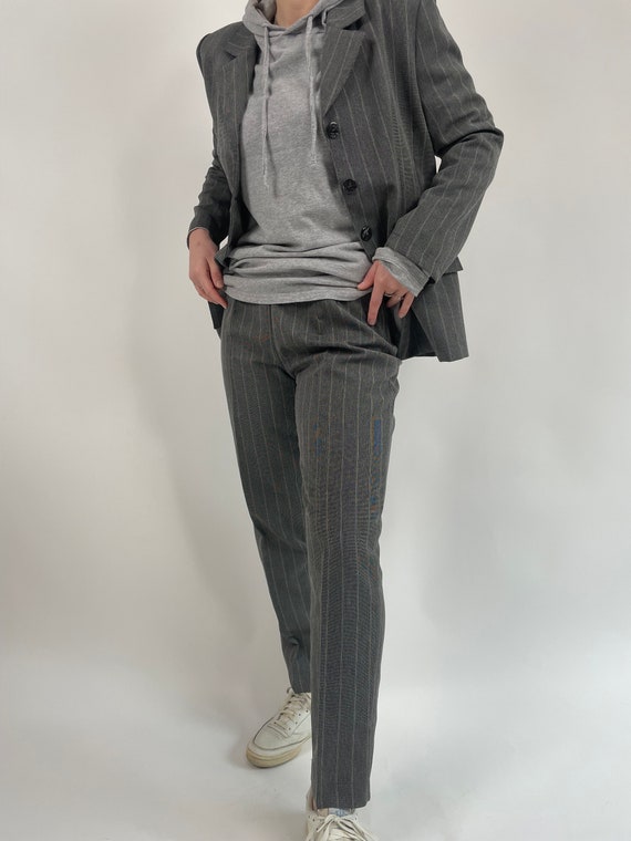 vintage 80s gray pinstripes woman suit size S 80s… - image 6