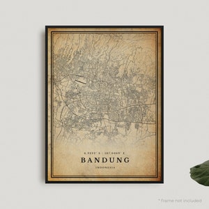 Impression de carte vintage de Bandung, affiche de carte rétro de Bandung, carte de style ancien, Indonésie, oeuvre d'art murale de bureau, cadeau d'anniversaire de pendaison de crémaillère | VW166