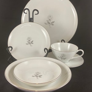 Fashion Manor Fine China - Solitude - Plates, Bowls, Platter, & Serving Bowl