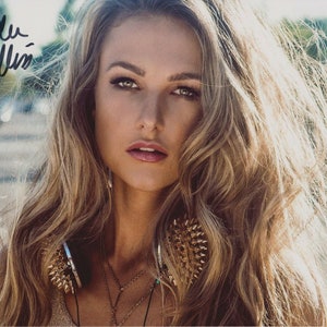 Ashlee Willis Authentic Original Hand Signed Autographed 8x10 photo with a Certificate of Authenticity CoA Card & Numbered Hologram Sticker