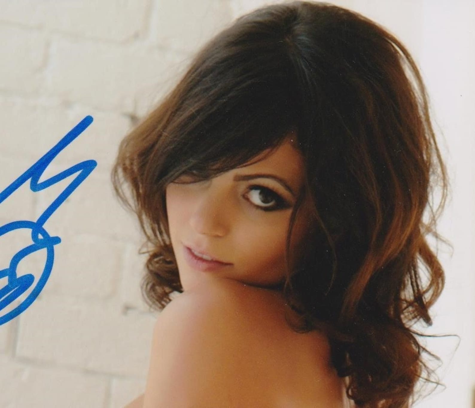 Bethanie Badertscher Authentic Original Hand Signed Autographed 8x10