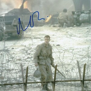 Matt Damon ‘Saving Private Ryan’ Authentic Original Hand Signed Autographed 8x10 photo with a Certificate of Authenticity CoA Card Hologram