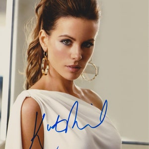 Kate Beckinsale Original Autographed 8x10 Signed photo with Celebrity Authentics CA Certificate of Authenticity CoA and Full Signing Details