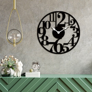 Silent Metal Large Wall Clock Vintage artistic number Metal Wall Art for living room bedroom wall hanging decor Metal sign Housewarming Gift