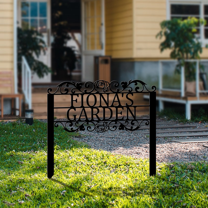 Personalized Metal Garden Stake Name Sign Custom Metal Family Etsy