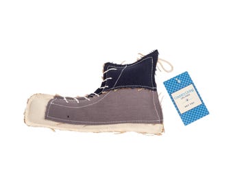 Juguete masticable para perros Country Living de lona y yute con forma de zapato: duradero, seguro y no tóxico.