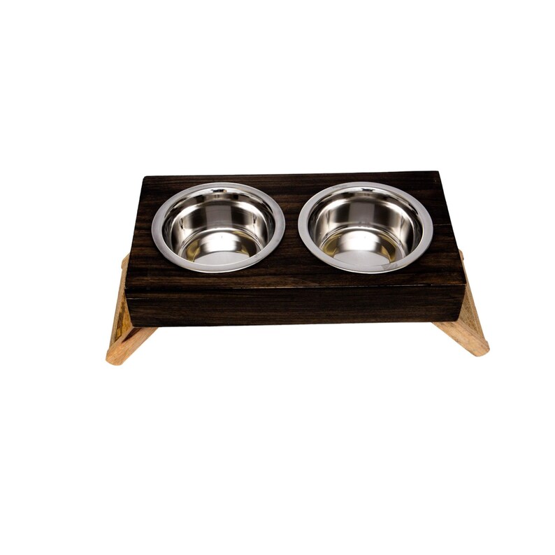 Comedero elevado para perros Country Living de madera de mango con dos cuencos de acero inoxidable, acabado marrón pulido imagen 4