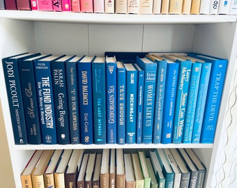 Librería de Moody Blues Color Curated Decorative Books - Elegante Librería Instantánea, Escenificación, Decoración del Hogar Tonos Frescos