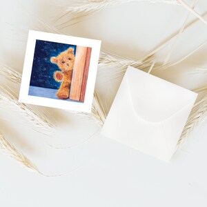 Carte naissance ourson + enveloppe illustration crayons de couleur impression mate carte postale carrée enveloppe carrée petit ours brun image 3
