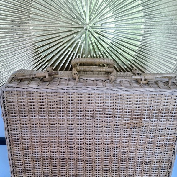 Vintage Small Rattan Wicker Woven Picnic Basket Case Hamper  Storage Decor
