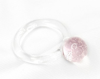 Unique glass ring with big pink ball, minimalist and simple, elegant ring, lampwork, borosilicate glass, cocktail ring, dot ring, pink ring