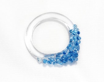 Gorgeous blue glass ring, minimalist and simple, elegant ring, lampwork, borosilicate glass, cocktail ring, cinderella ring, glass dots ring