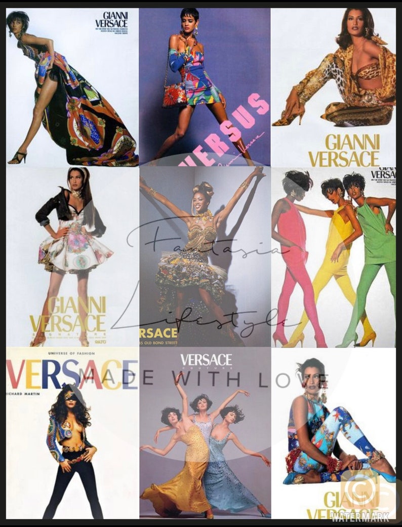Pu&ograve; includere: Un collage di nove immagini con modelle che indossano abiti e accessori dei marchi Gianni Versace e Versus. Le immagini hanno sfondi diversi, tra cui un cielo blu, un muro bianco e un pavimento a scacchi bianco e nero. Il testo "Fantasia Lifestyle" &egrave; sovrapposto alle immagini.