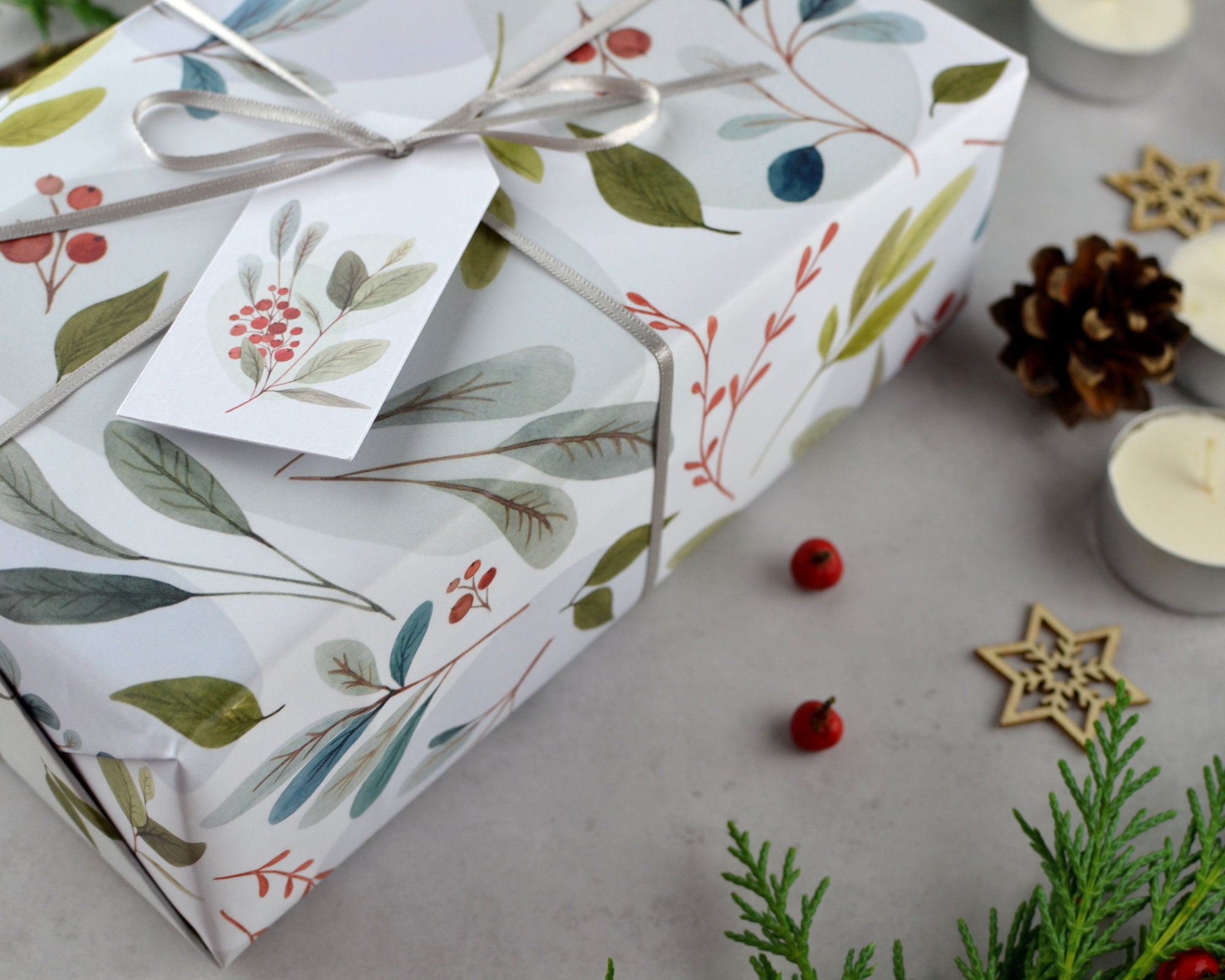 Festive Sprigs Wrapping Paper, Christmas Gift Wrap, Pinecone Gift Wrap, Christmas  Wrapping Paper, Xmas Wrapping Paper, Traditional Christmas 