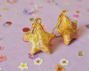 Gold Sparkle Star earrings
