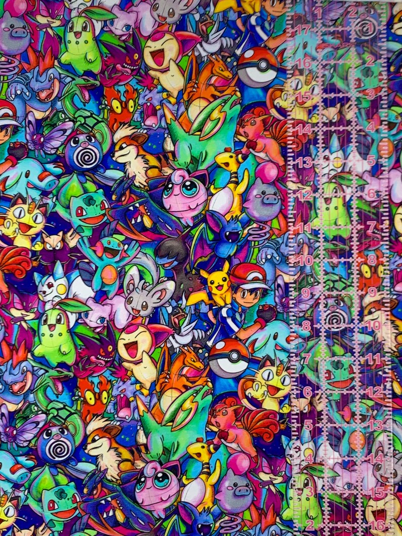 Puede incluir: Una tela colorida con un patr&oacute;n repetitivo de personajes de dibujos animados. Los personajes est&aacute;n dibujados en una variedad de colores, incluyendo rojo, azul, verde, amarillo y morado. La tela es perfecta para proyectos de manualidades, como hacer bolsos, carteras y otros accesorios.