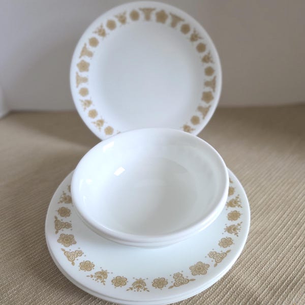 Vintage Corelle Butterfly Gold Dinnerware Set: 1970s Floral Bowls & Plates