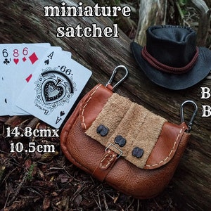 Miniature Arthur Morgan cartable Mini Arthur's satchel side dead clip sac réplique aventurier fait main sac ceinture en cuir rouge rachat