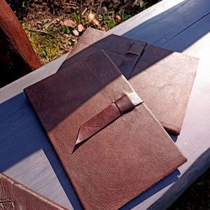 Arthur&#39;s journal dead  leather gifts blank pages redemption leather journal genuine leather red gifts for her gifts for him replica a5