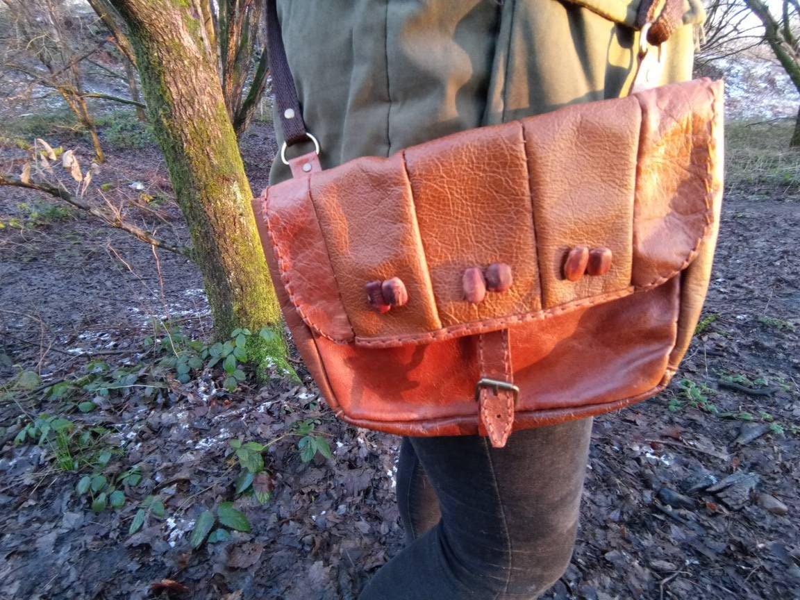 Arthur Morgan Satchel - a handmade satchel inspired by the first satchel  used be arthur mrgan in red dead redemption 2