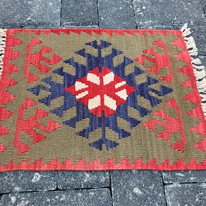 Rustic Kilim Rug, Small Handwoven Rug, Kilim Rug, Rustic Rug, Wool rug, Flatweave Rug, Home Decor, Door Mat 439