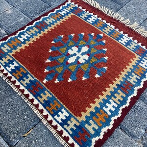 Rustic Kilim Rug, 1.4 x 1.4 ft, Small Handwoven Rug, Kilim Rug, Rustic Rug, Wool rug, Flatweave Rug, Home Decor, Door Mat 368