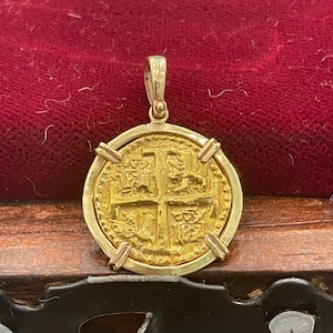 14k gold Atocha shipwreck gold coin pendant