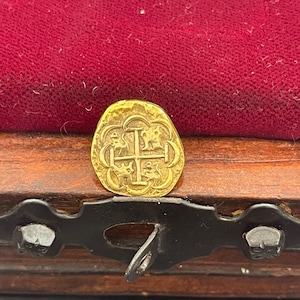 2 reale size atocha gold coin