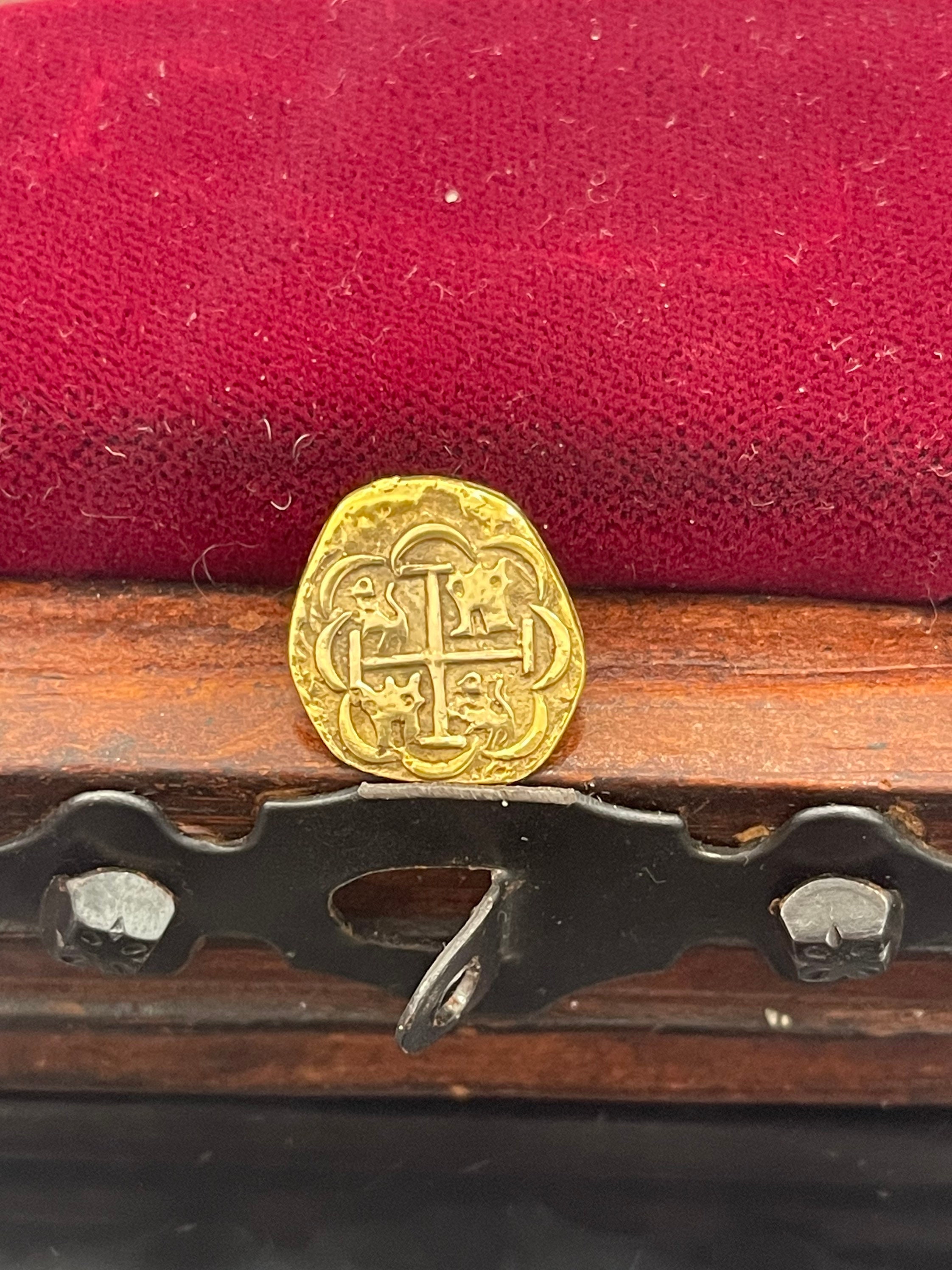 2 reale size atocha gold coin