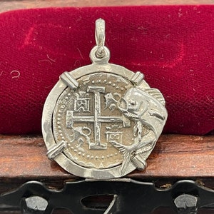 Atocha Shipwreck Treasure Mel fisher silver coin pendant in fish bezel