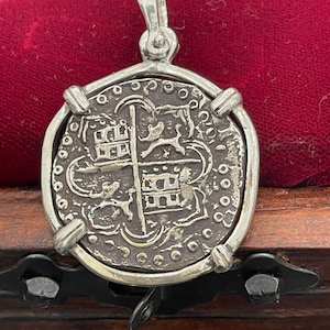 Solid heavy Atocha shipwreck treasure Mel fisher silver coin pendant