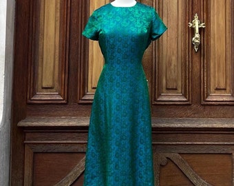 Luxueuse robe en brocart en soie/Cadeau pour elle/Robe en soie