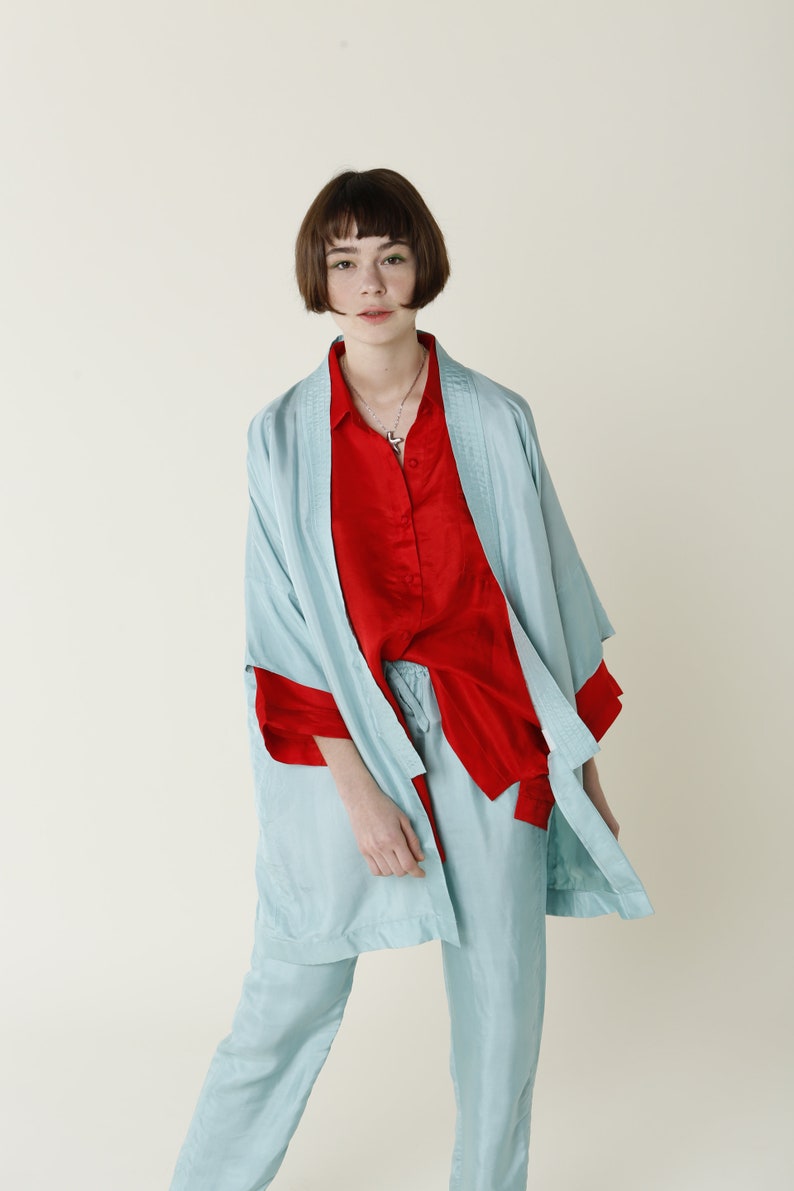 Robe kimono / Unisex / Hand made / mothers day gift / Gifts for daughter / bachelorette party kimonos / Silk kimono image 3