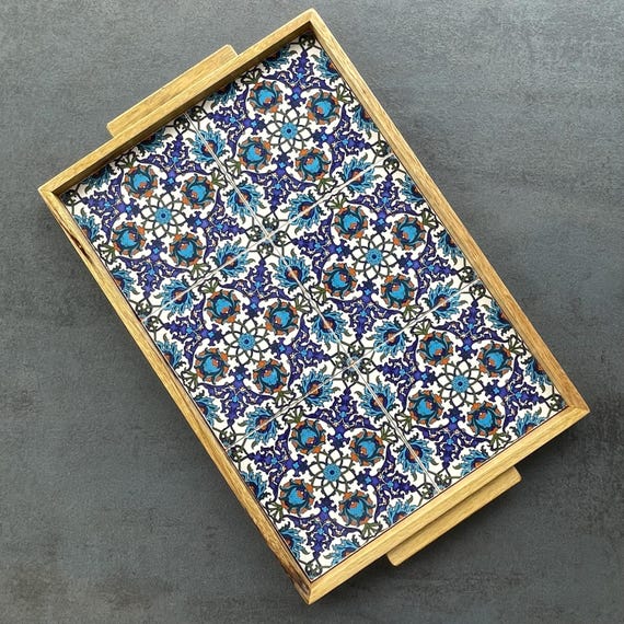 Tray, natural walnut wood, fine tiles