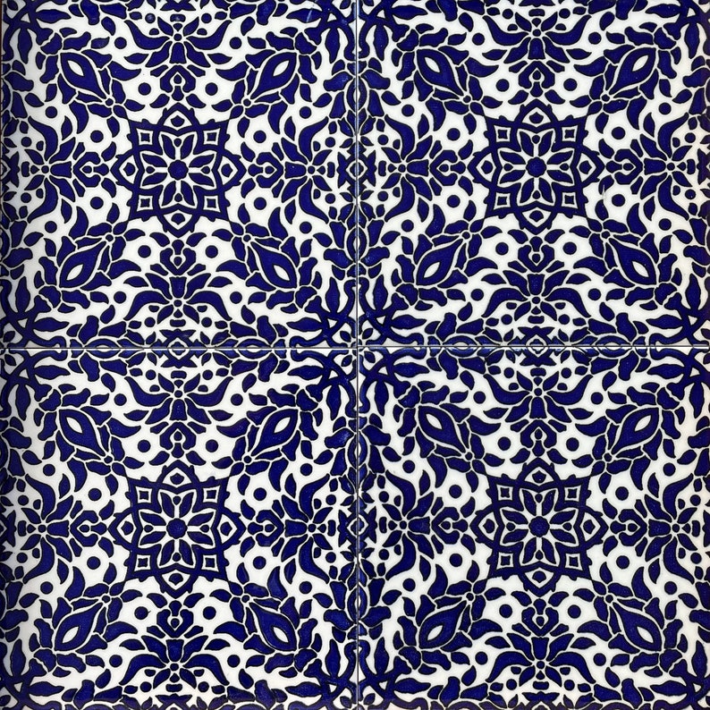 Großes rechteckiges Holz-Tablett mit blau-weißen Fliesen, Servierplatte, Kaffeeservice, Servierbrett, Deko, Geschenk, Einweihung, Vintage Bild 3