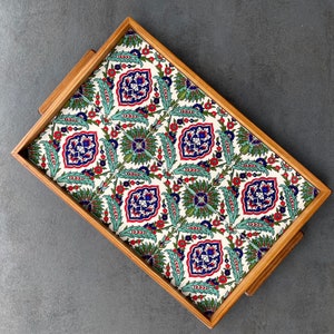 Großes rechteckiges Holz-Tablett mit Keramikfliesen-Deko im Vintage-Stil, Servierplatte, Kaffeeservice, Deko, Geschenk, Einweihung