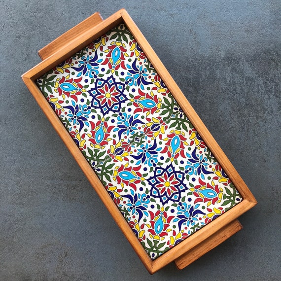 Wooden tray with Mediterranean ceramic tiles in a colorful mandala pattern, decorative tray, serving plate, handmade