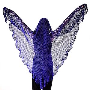 Triangle Shawl Crochet Pattern EN/DE, PDF Shawl 210 cm x 130 cm, Crochet Shawl with Spider Border, diy Shawl Step by Step, Bandana Pattern
