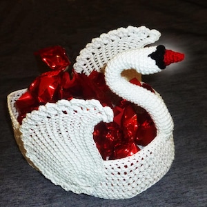 Cisne candy bowl Crochet Pattern AL/IN/ES - Instrucciones en pdf Cisne candy bowl de amigurumi sostenible, con ganchillo tunecino ecológicos