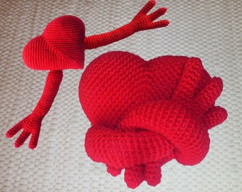 Crochet Pattern Heart with Arms Amigurumi EN/DE: PDF Valentinstag Gift, Crafting toys