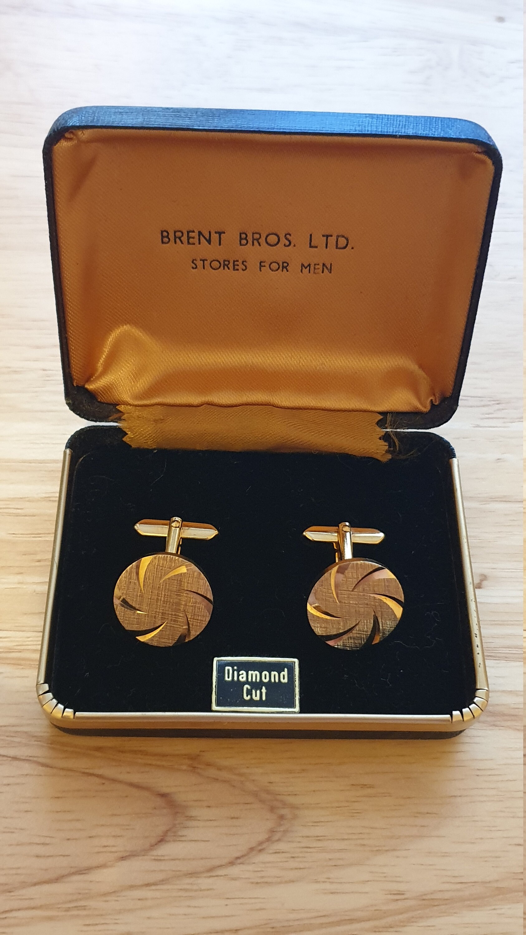 Brent Bros Ltd diamond cut mens vintage gold tone cufflinks Etsy