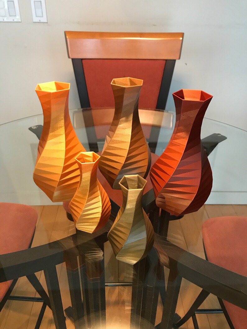 6 Sided Elegant Vase / Low Poly Design Vase/ Modern Vase / 3D Printed Vase / Futuristic Vase / Twisted Vase image 2