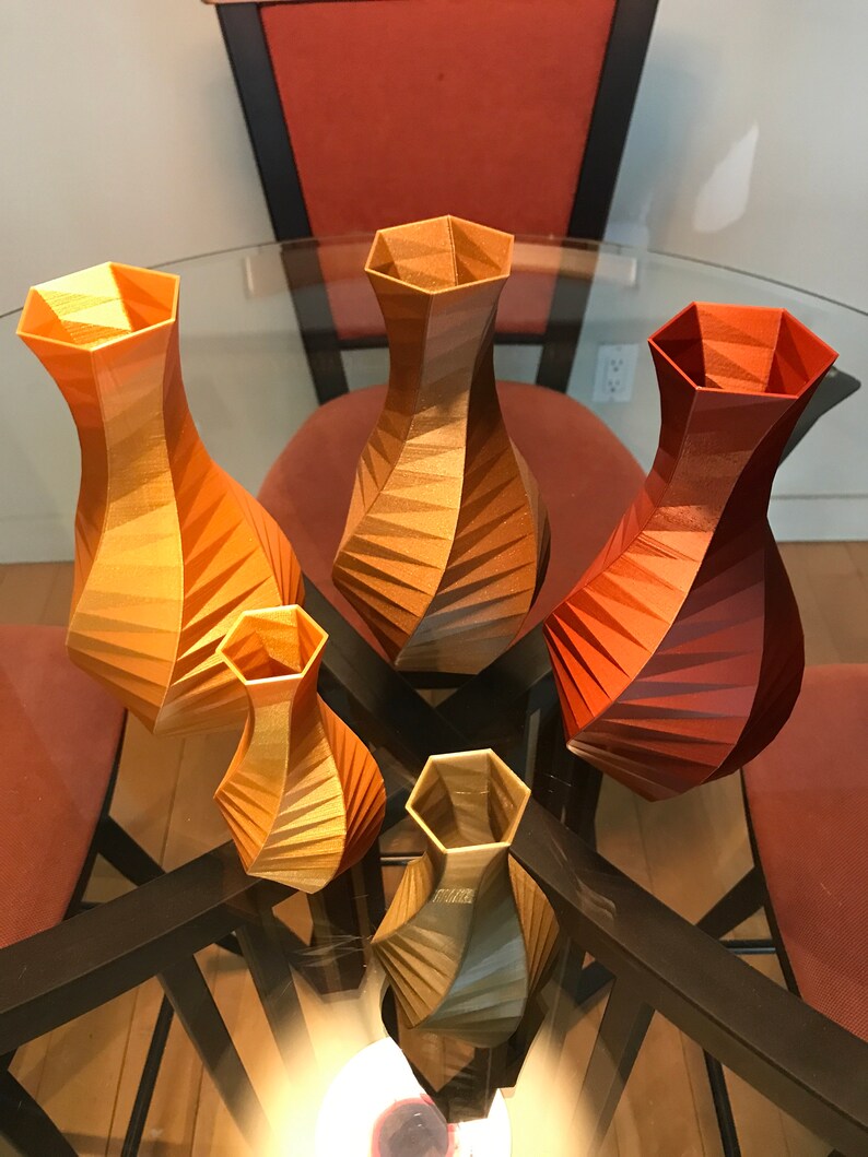 6 Sided Elegant Vase / Low Poly Design Vase/ Modern Vase / 3D Printed Vase / Futuristic Vase / Twisted Vase image 1