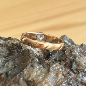 Alter Ring aus dem 19. Jahrhundert aus 18 Karat Roségold, Platin und Diamant Bild 5