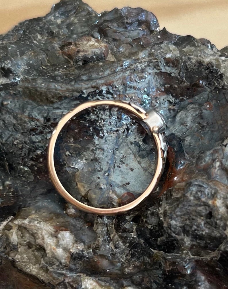 Alter Ring aus dem 19. Jahrhundert aus 18 Karat Roségold, Platin und Diamant Bild 6