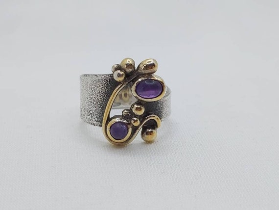 Vintage Beautiful Purple Amethyst Hammered Design Ring 925 Sterling RG 1650